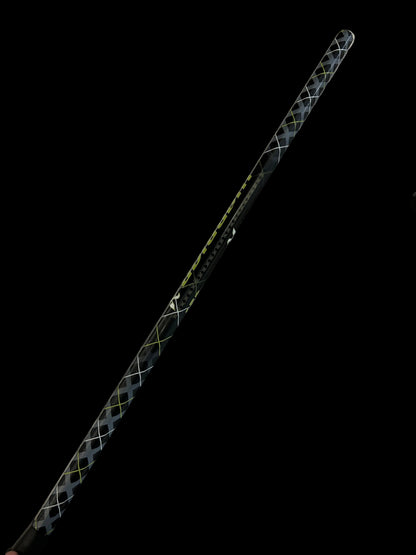 Warrior Criss-Cross Attack Shaft - 30" Black